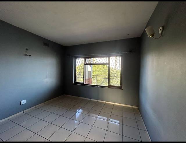 2 BEDROOM APARTMENT FOR SALE IN MARGATE